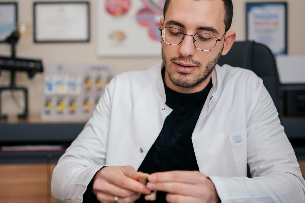 Udito Convenienza Apparecchi Acustici Visita